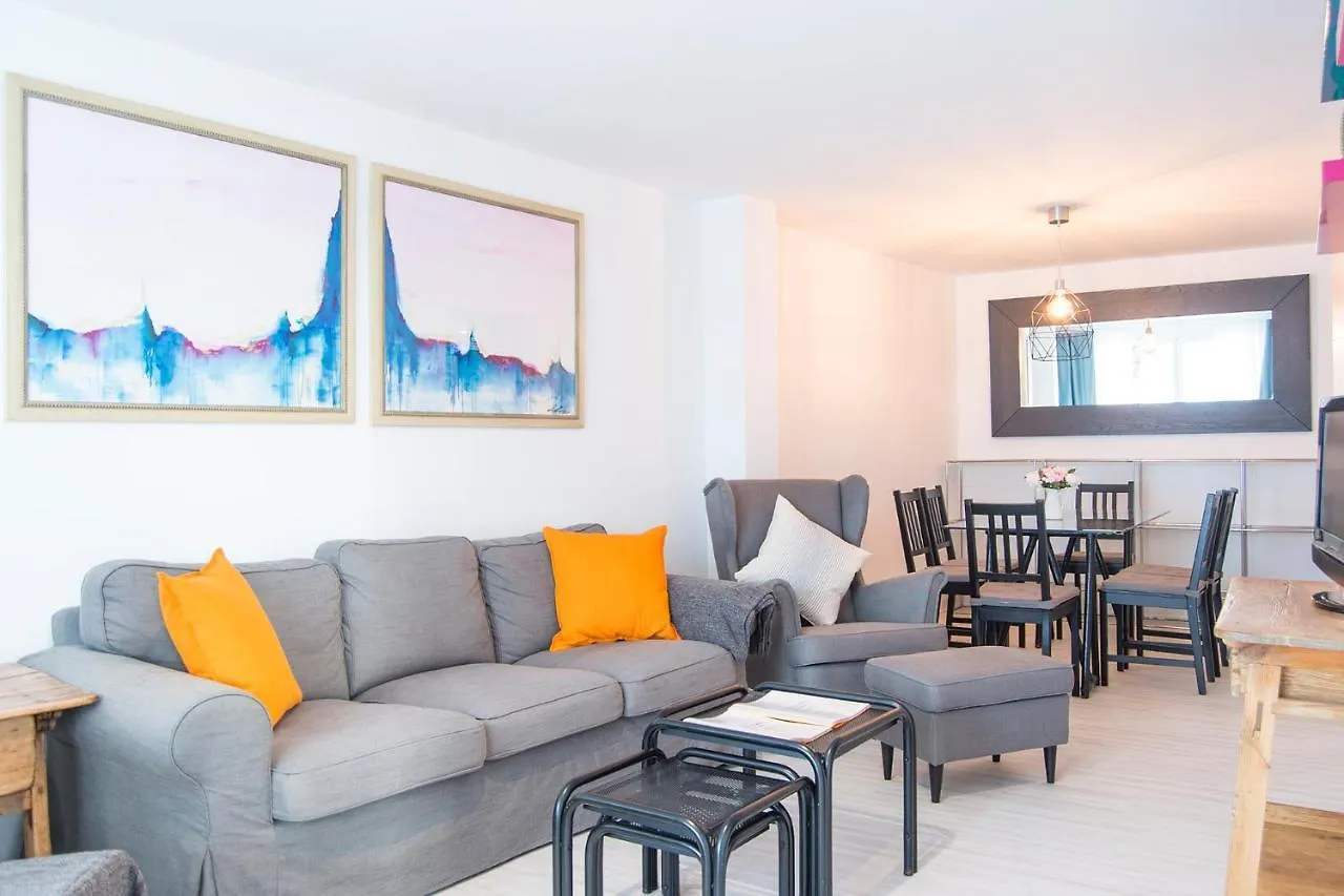 Riverside Apartment In Triana Seville