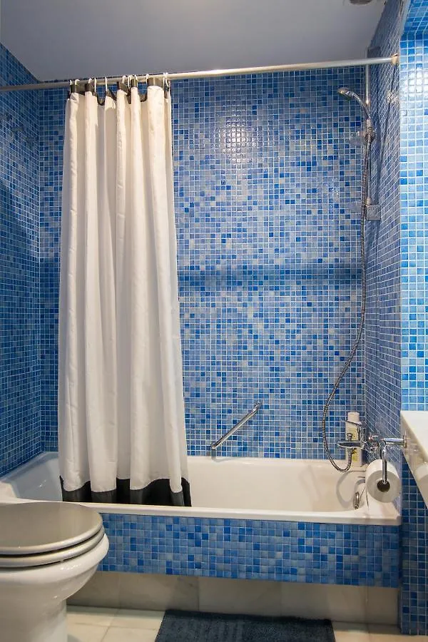 Riverside Apartment In Triana Seville